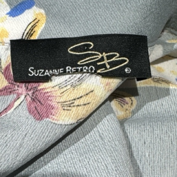 Suzanne Betro Sage Gray Floral Tiered Shift Dress Flared Long Sleeve Dress - Picture 11 of 12